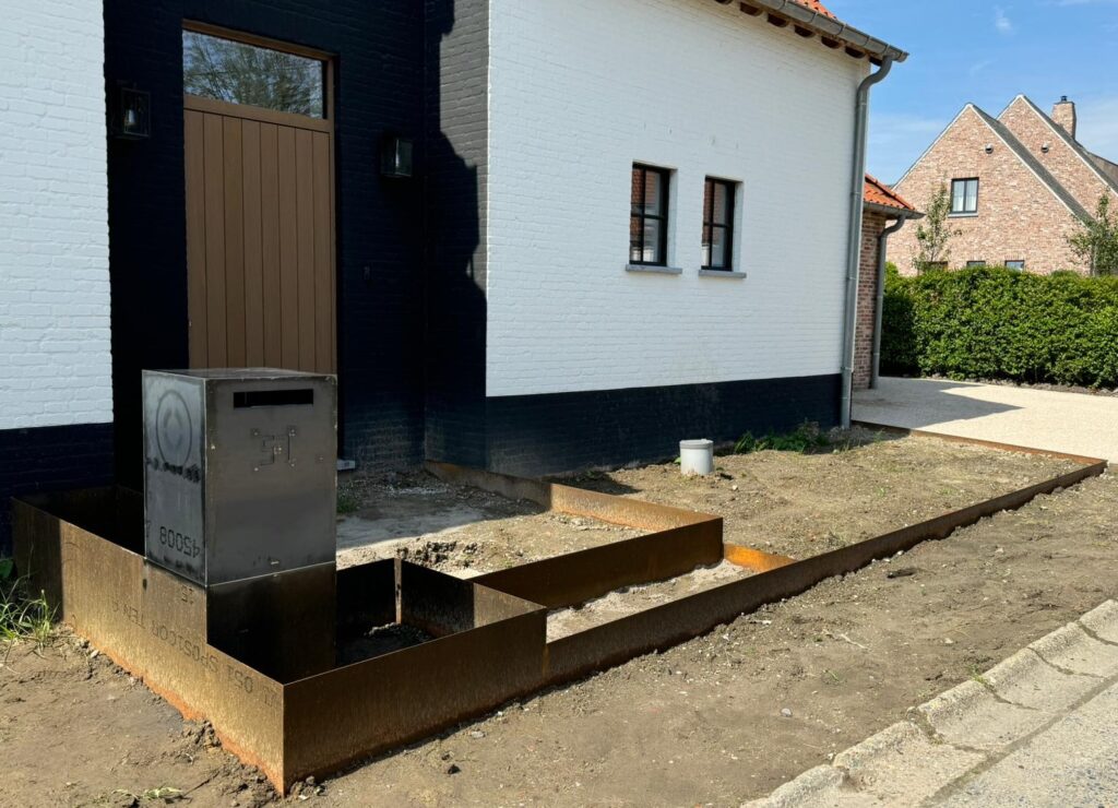Afboording cortenstaal voortuin | Cortenstaal Blankenberge